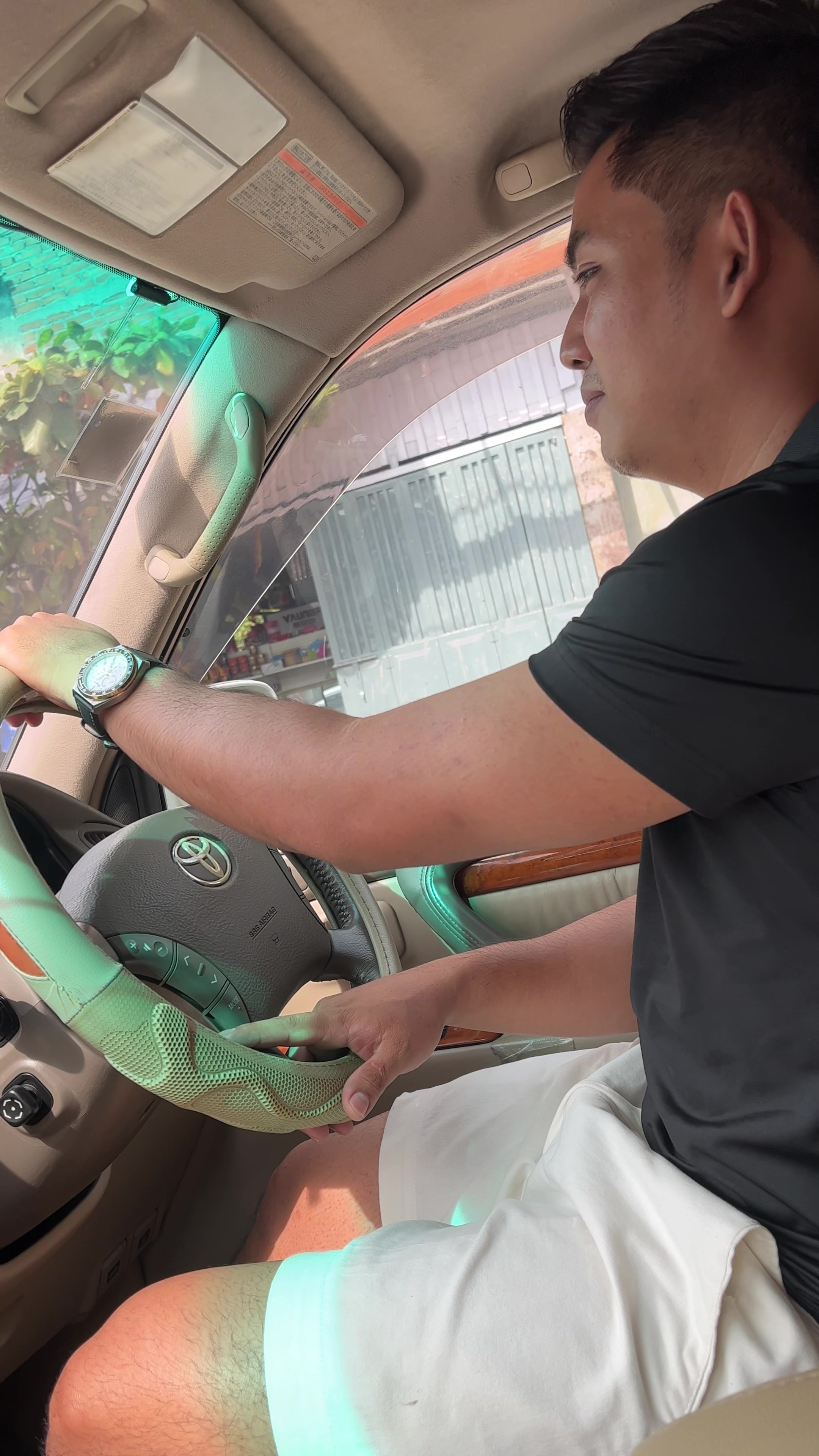 @kaungmyintkyin