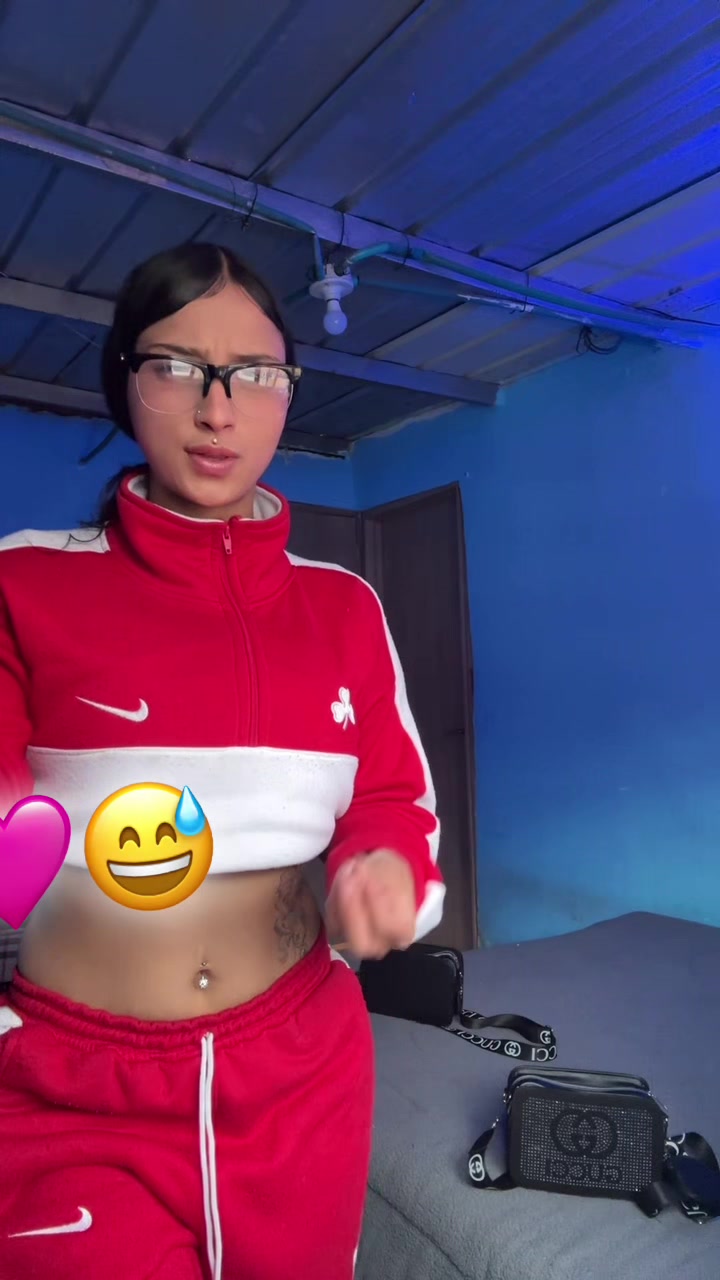 @Karen🫠