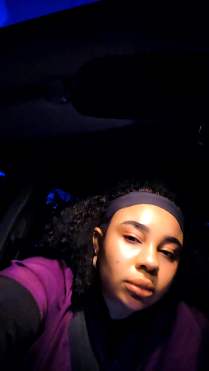 @Diana.