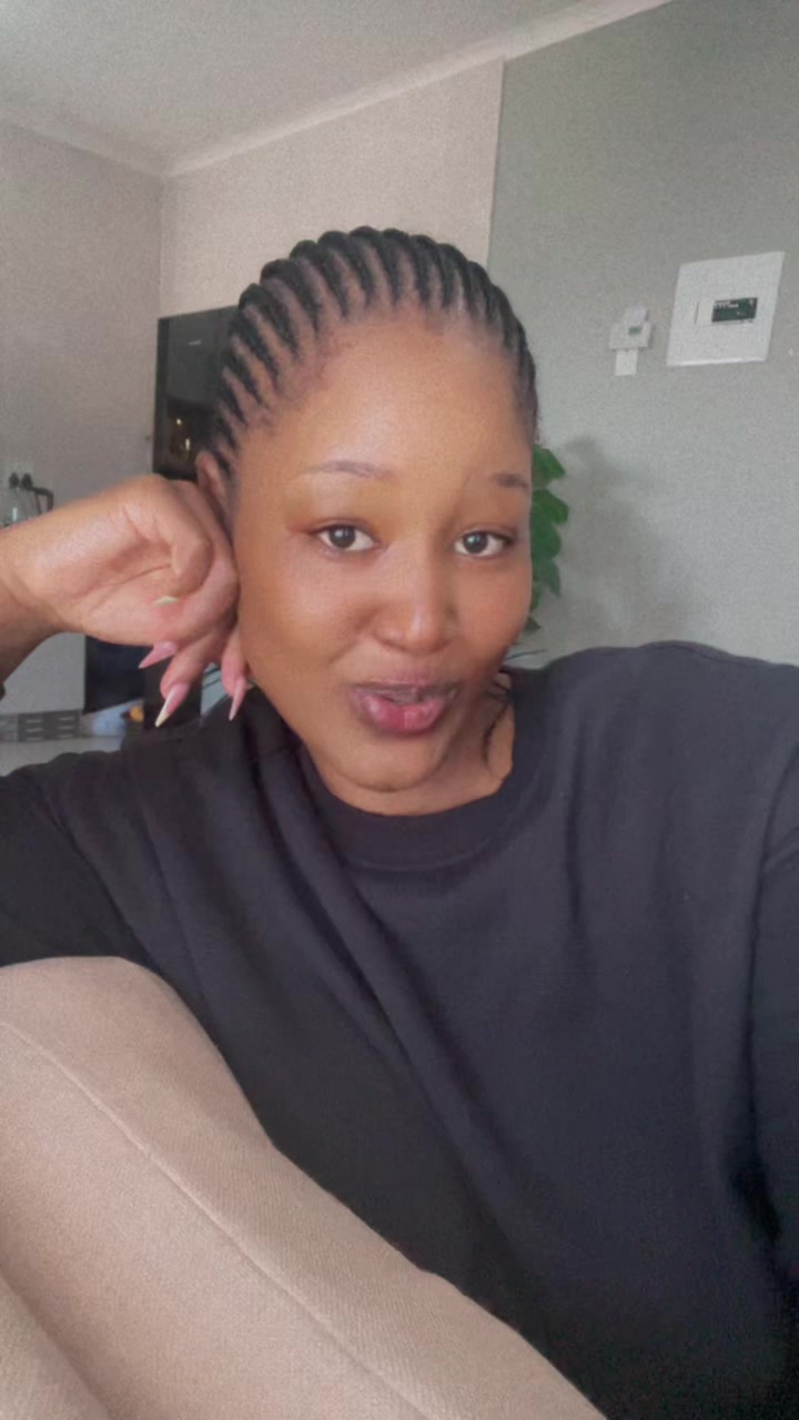 @Sakhile🩶