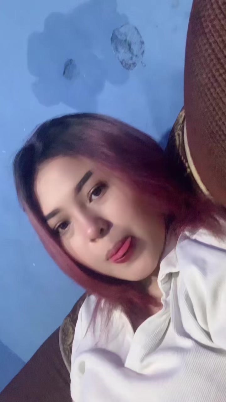 @PutriMonica