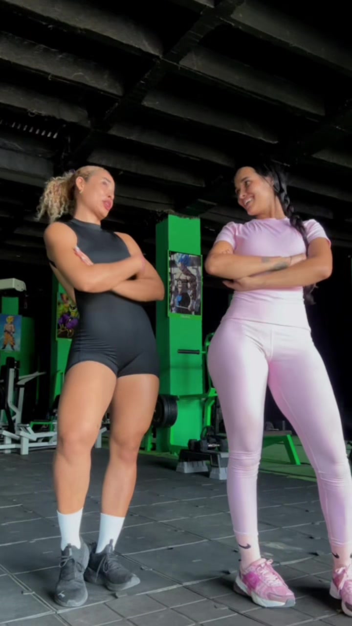@LAS FRESITAS HECHAS CON AMOR🍓