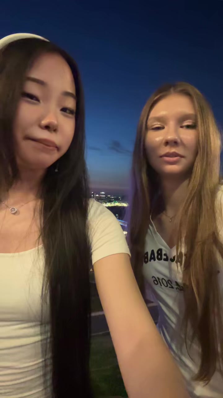 @kiss