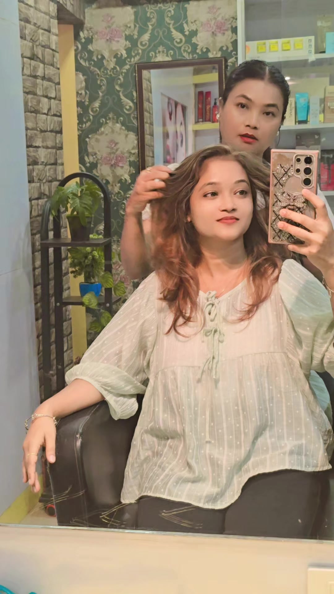 @makeupwithsonam