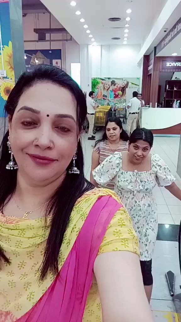 @❤️paru🖤achu❤️