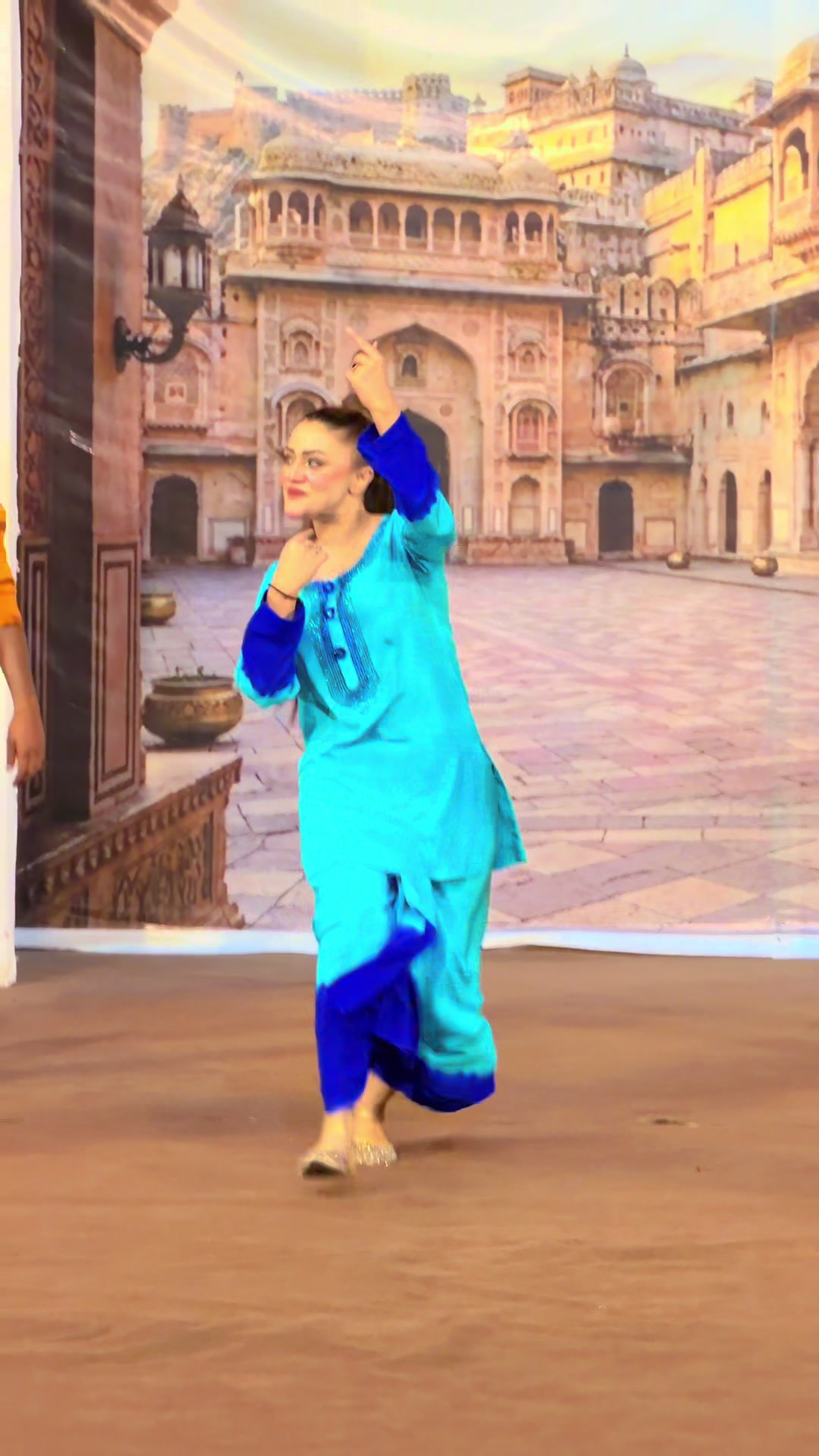 @Pakistan Stage drama 🎭 💃