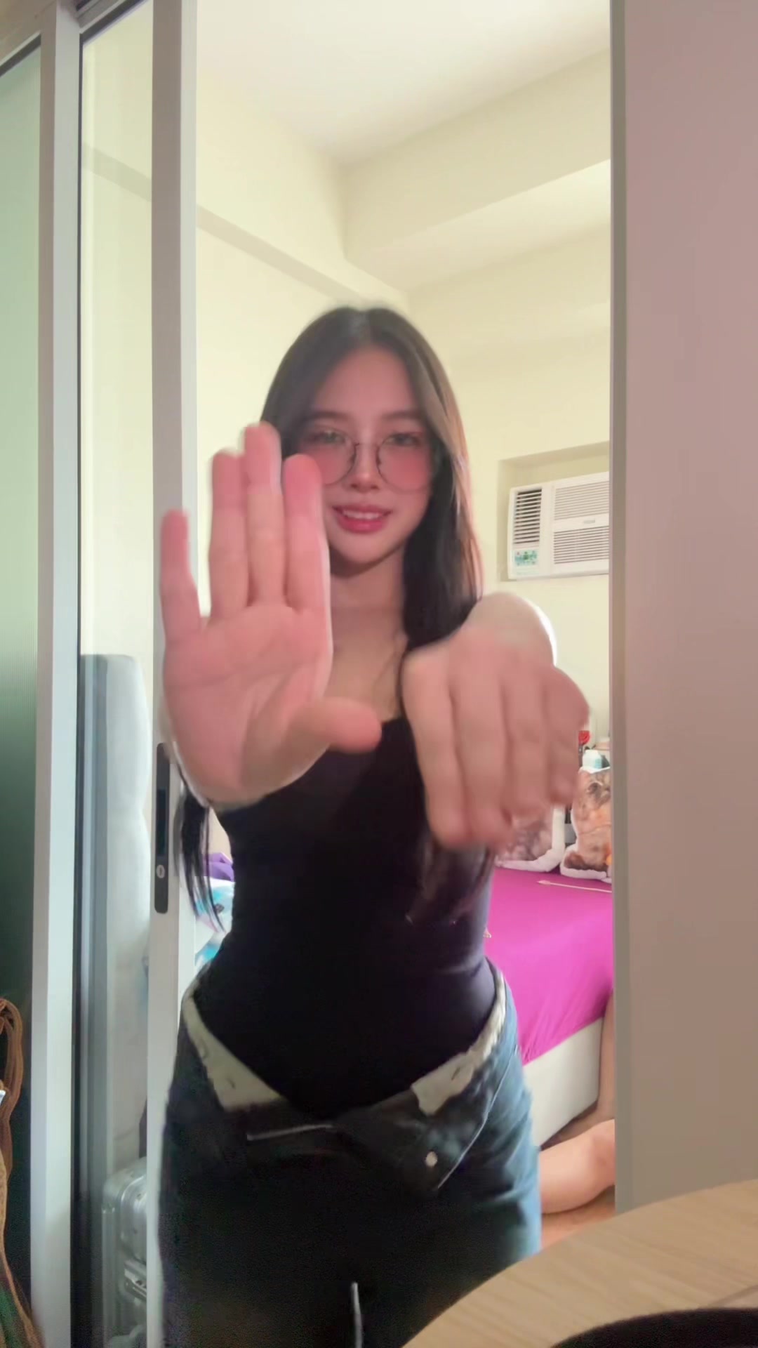 @Claire Ramos