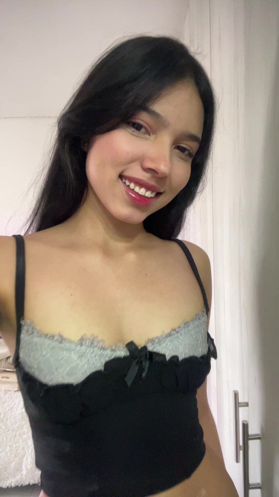 @valen<3🦇