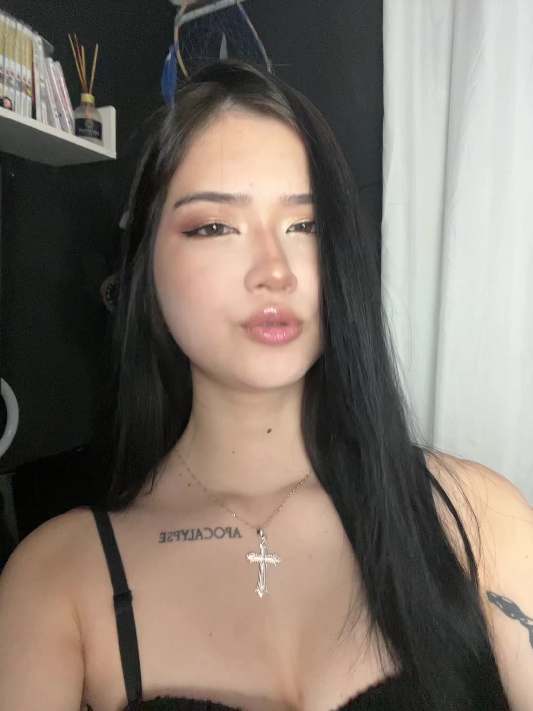 @claira