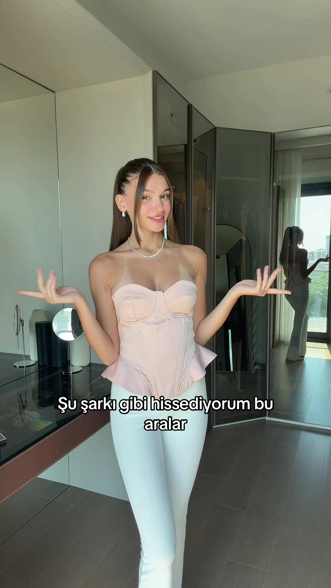 @Lamia Demirel