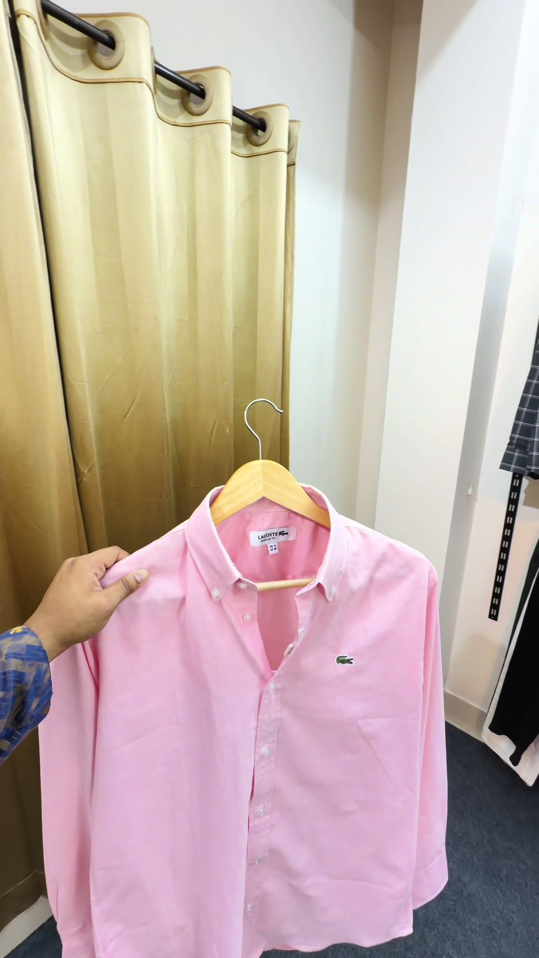 @On Items Zone 🛍️