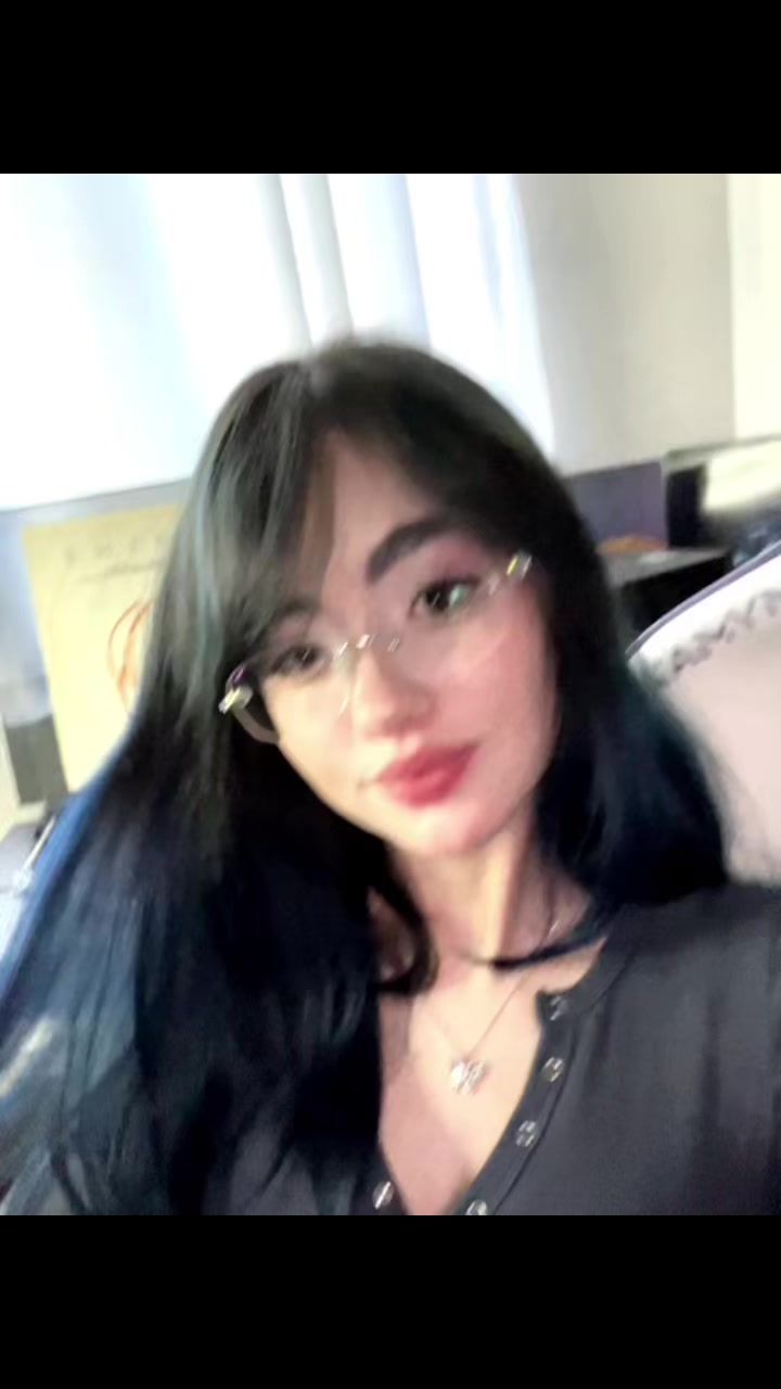 @AuthenticManu