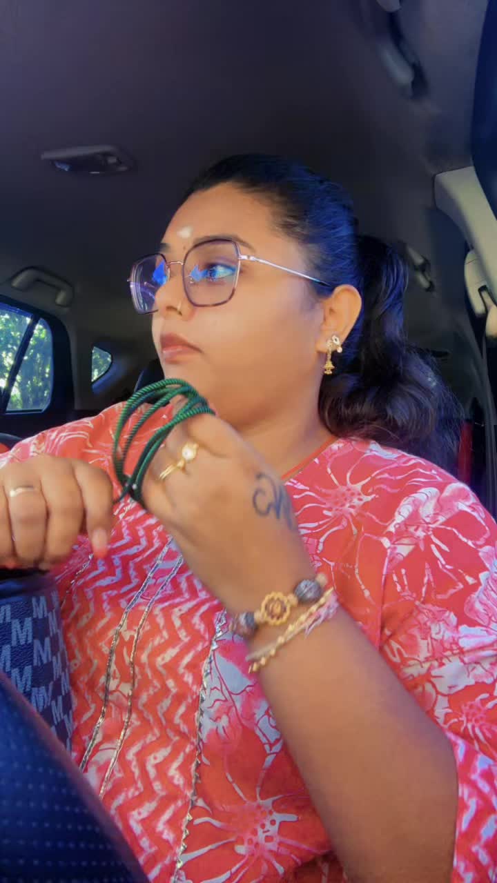 @MATHI’S UNIVERSE✨🦋