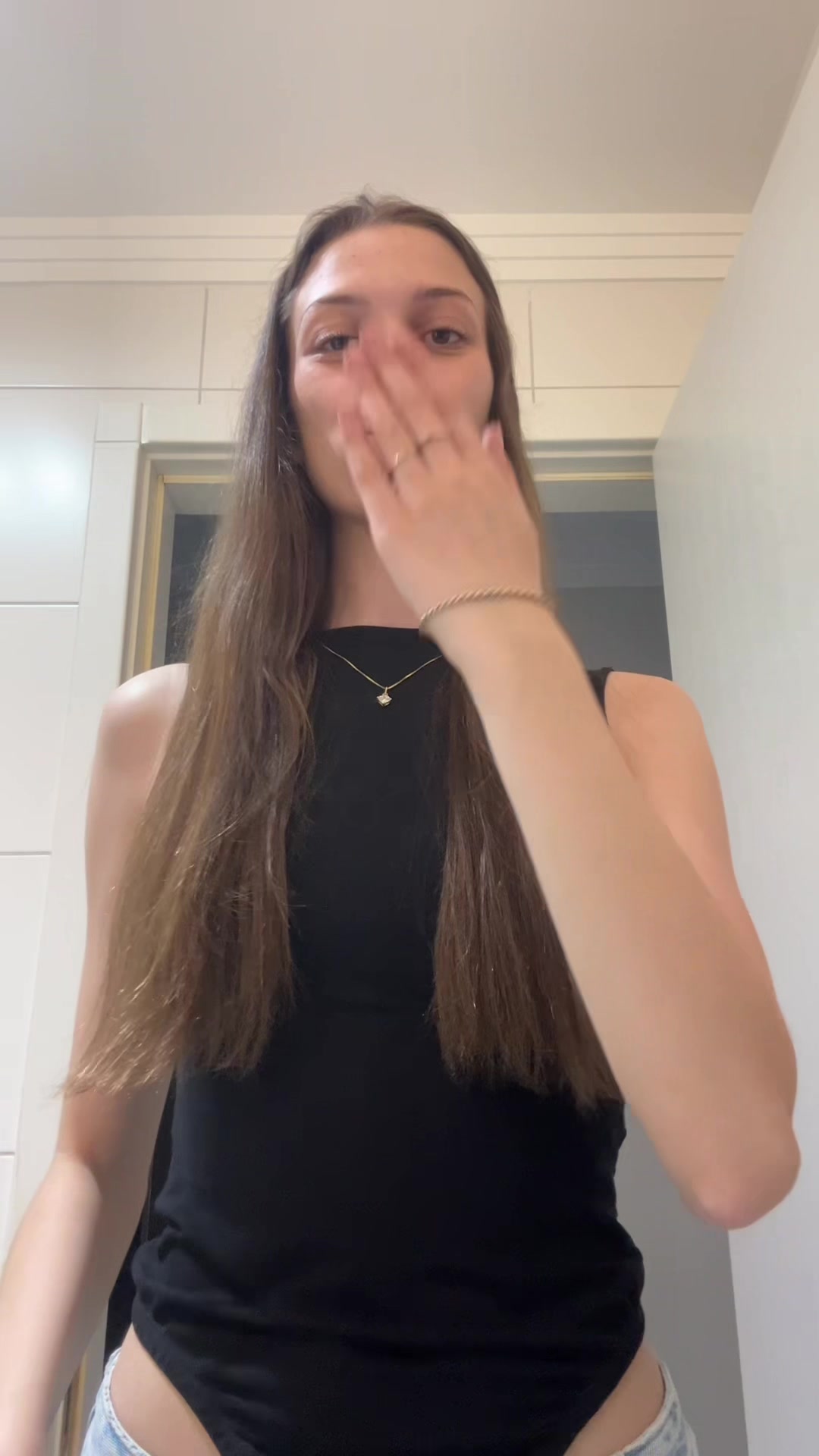 @ju