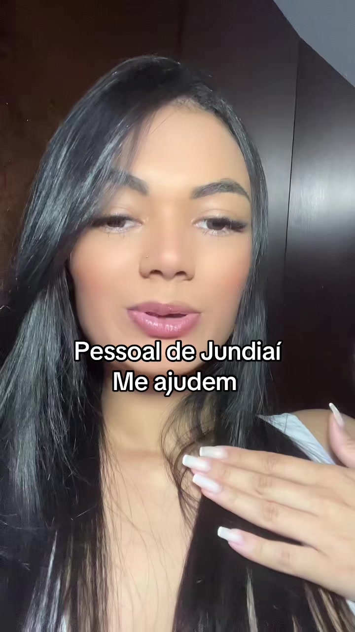 @Anna Laura