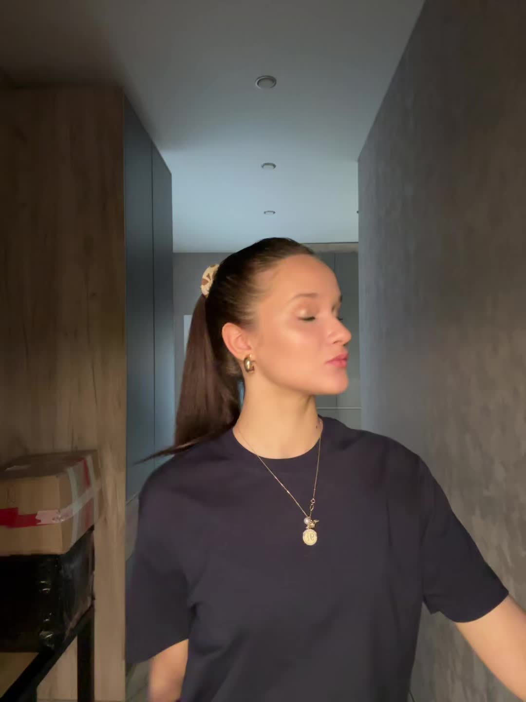 @Katrina