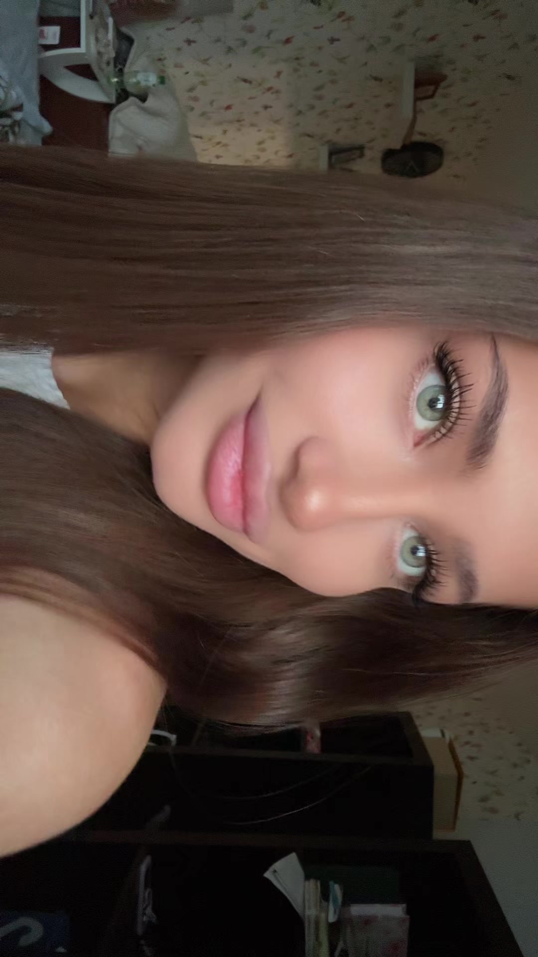 @glosslips