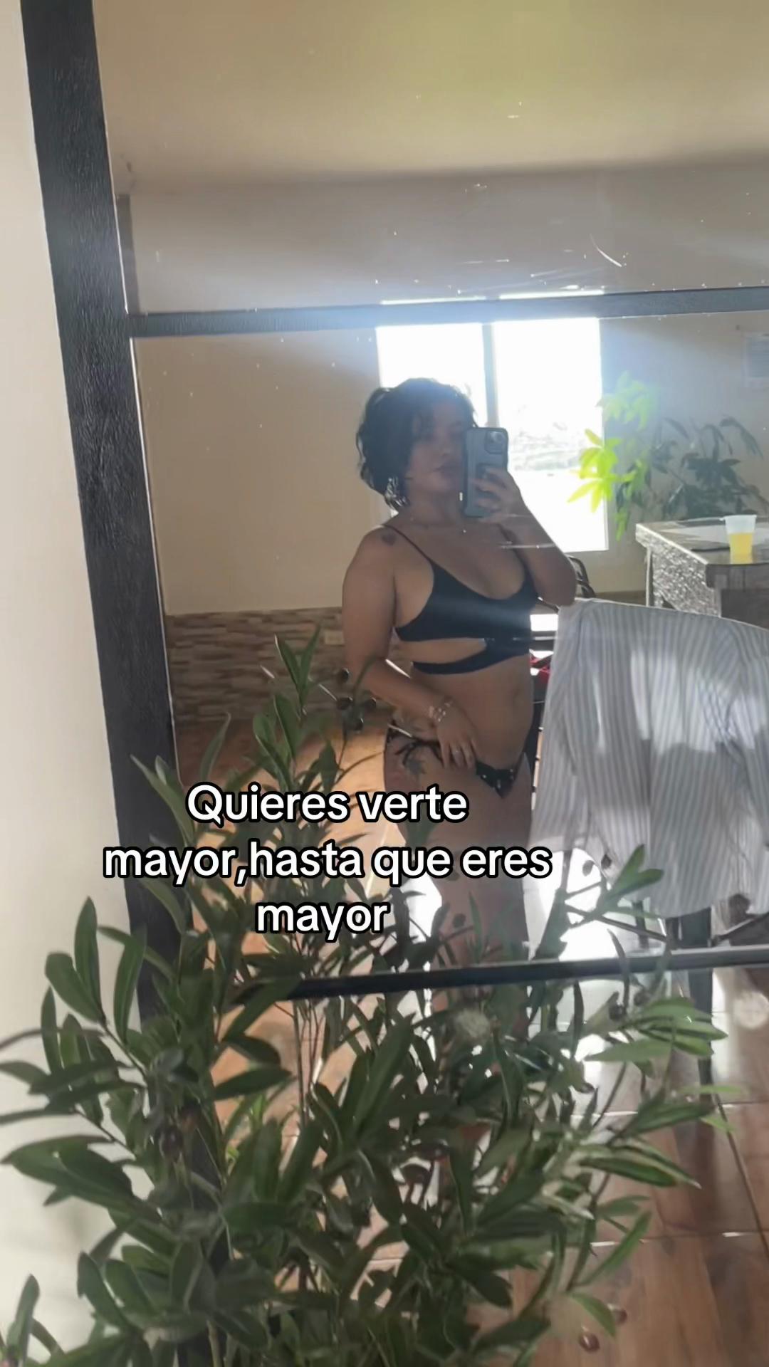 @Angeles Avilez