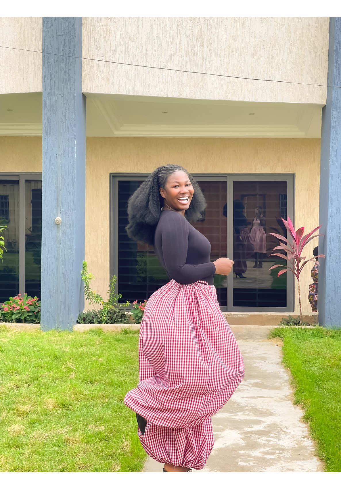 @𝐀𝐛𝐞𝐧𝐚 𝐂𝐢𝐥𝐥𝐚✨💃🏽