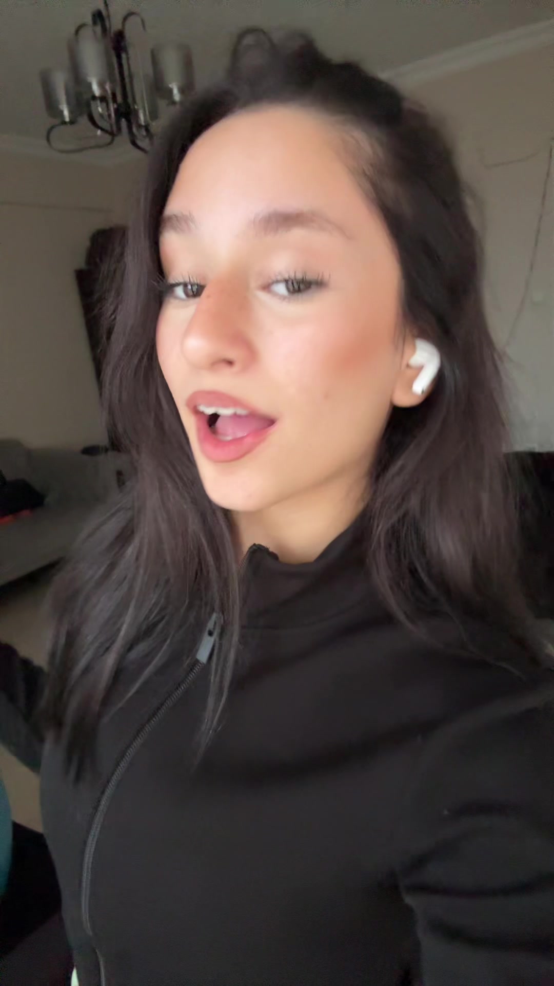 @𝒱𝒜