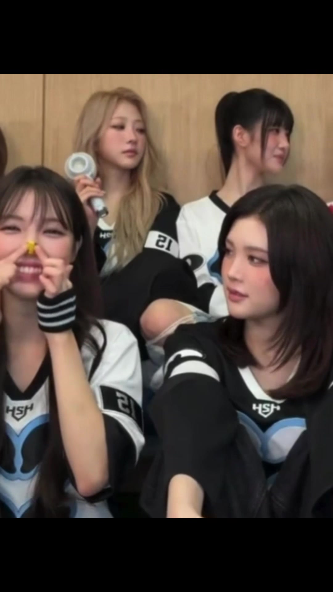 @윤서