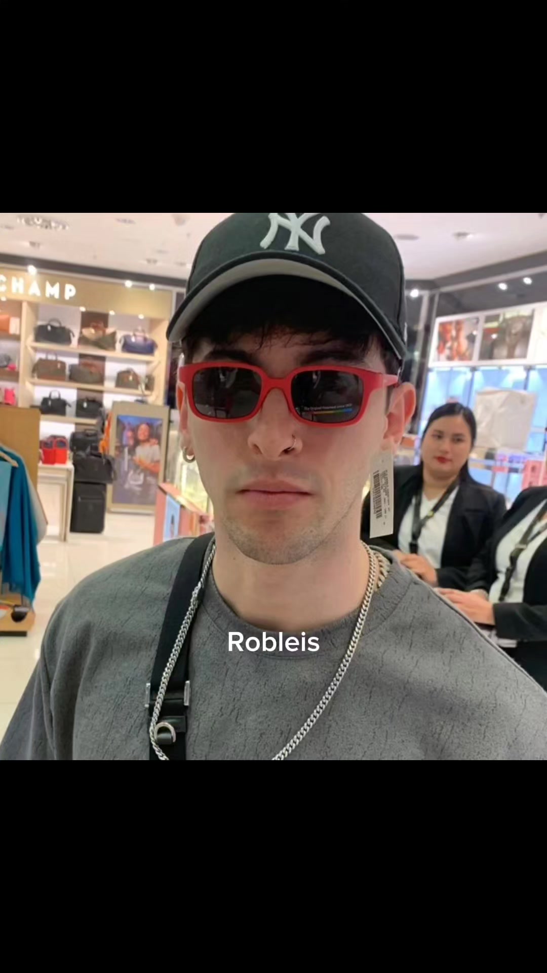 @ZoeXrob