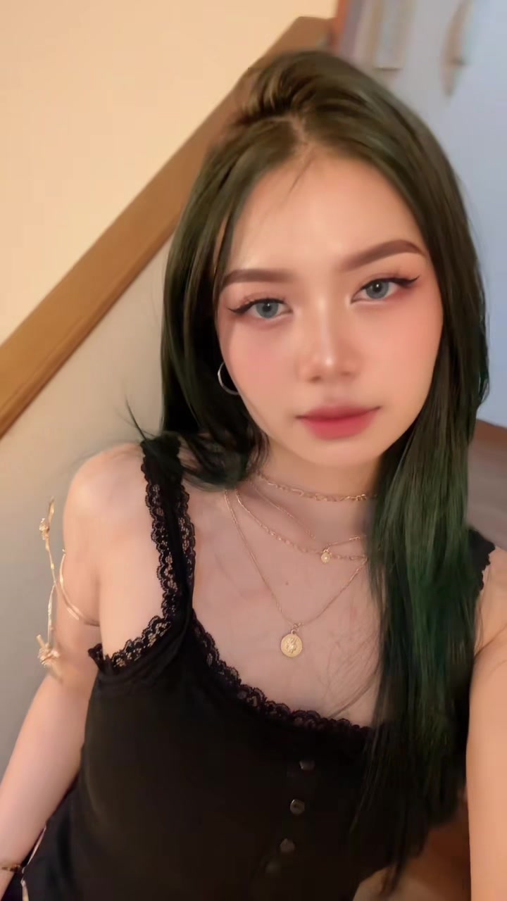 @๐๐ฅ๐๐
ฒ๐ฒ๐