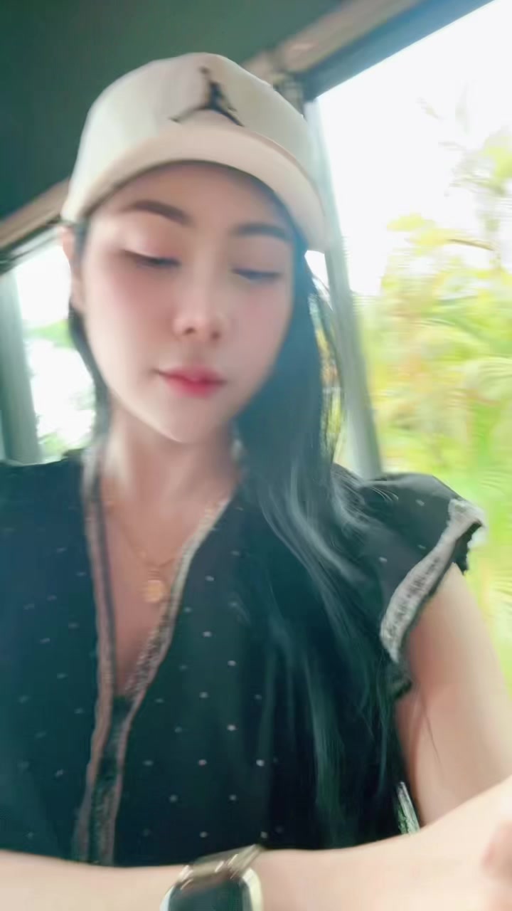 @Nene ชอบกินชาเขียว💚