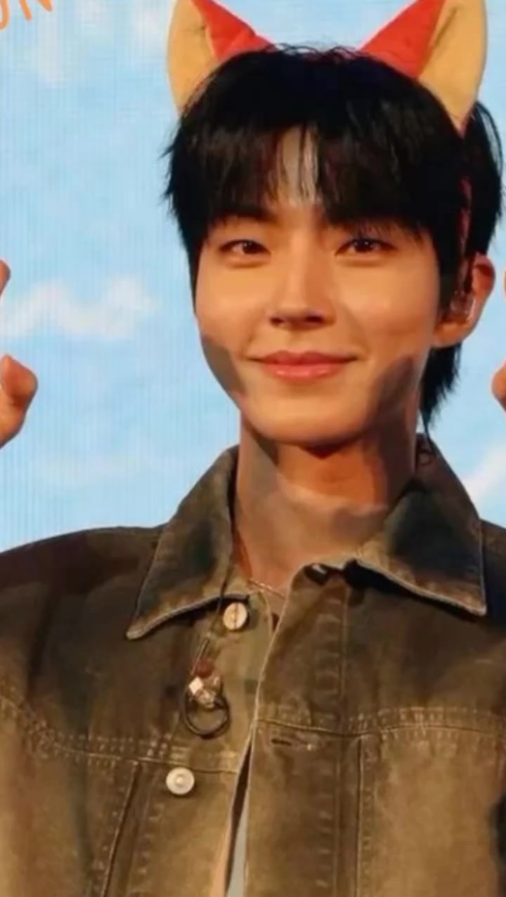 @황인엽