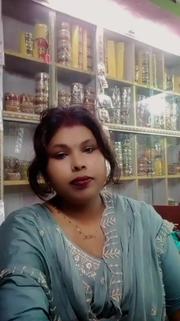 @radhika beauty parlour