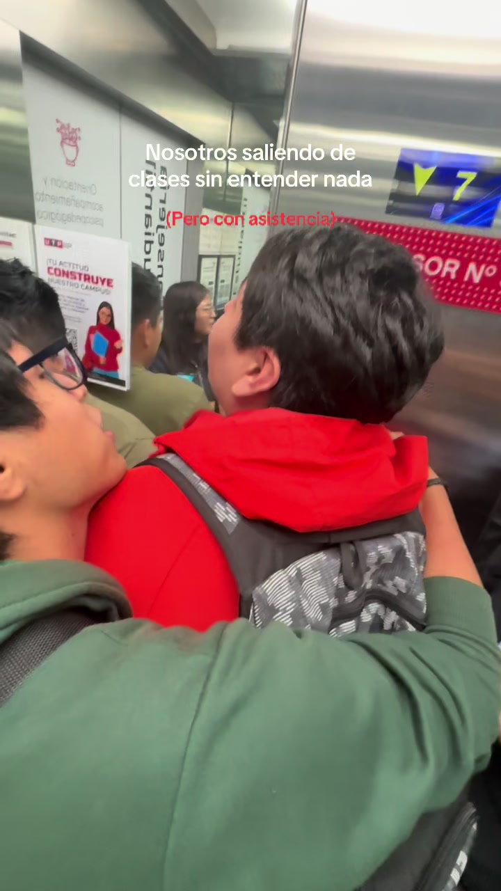 @Los descuadrados