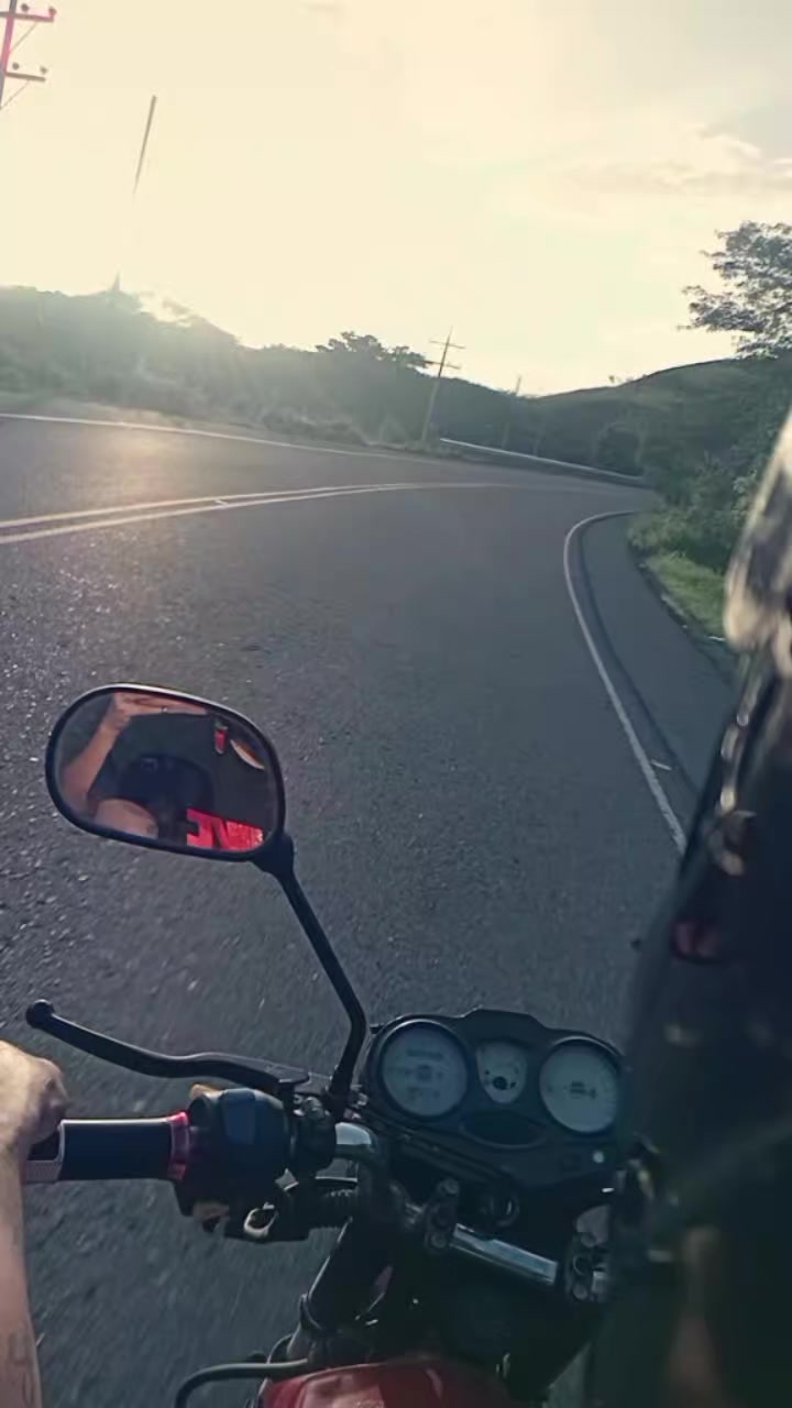 @mariliturcio