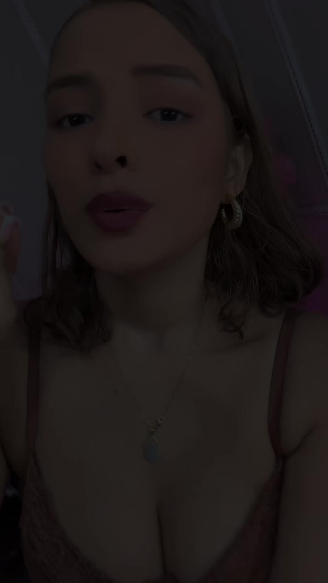 @🎀𝓔𝓿𝓮𝓵𝔂𝓷 . 𝓜🐬