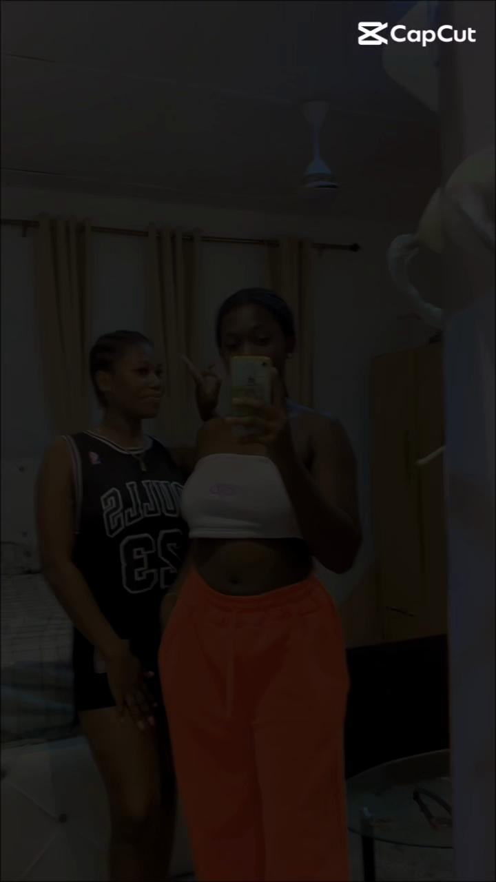 @BabyLast🌚