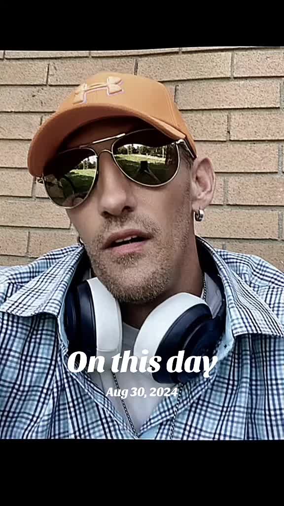 @Charlie(Ezzyduzit21)🇨🇦