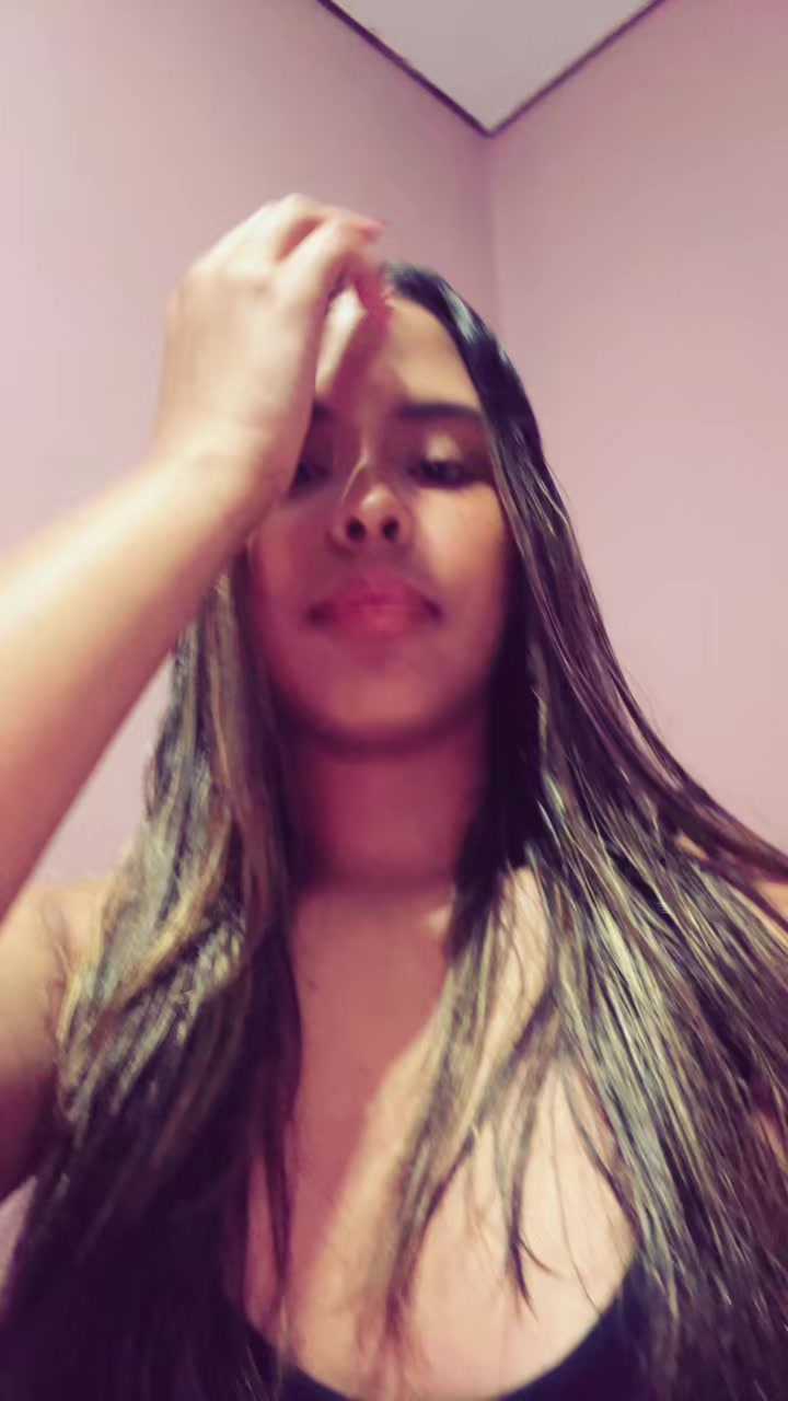 @Julia🌪️🩶