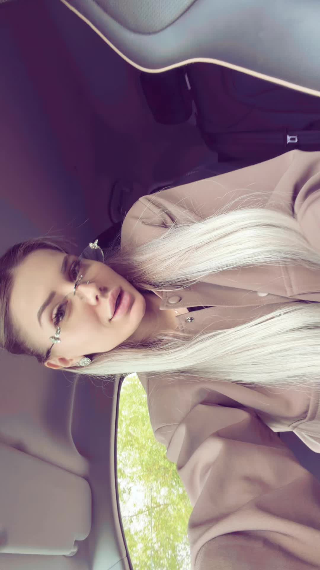 @kseniya