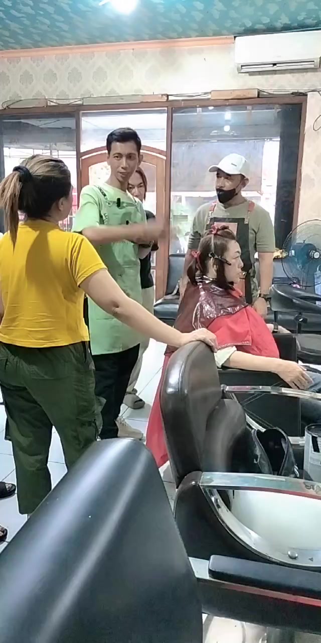 @Sony Salonn Pare