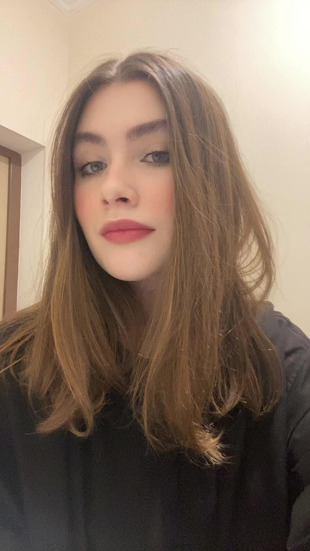@_littleannenkova