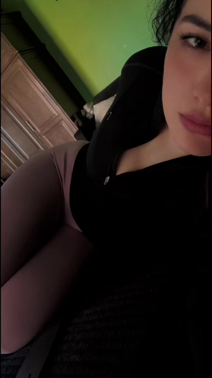 @Cristal J. Cj 🔱