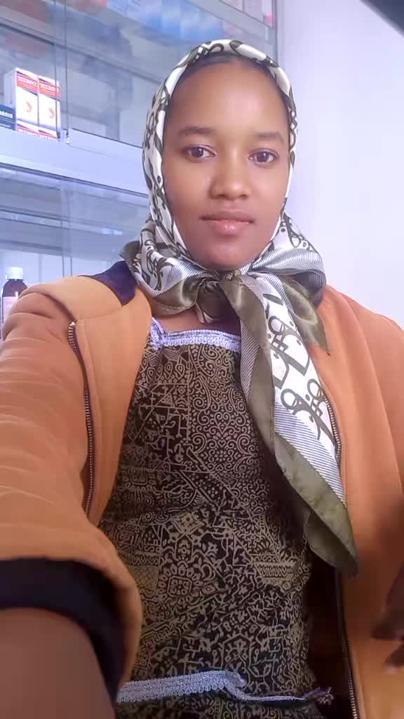 @Elizabeth Mageni