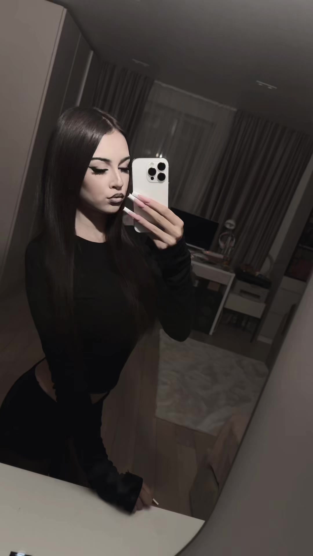 @𝓟*مَلاك 𐕣