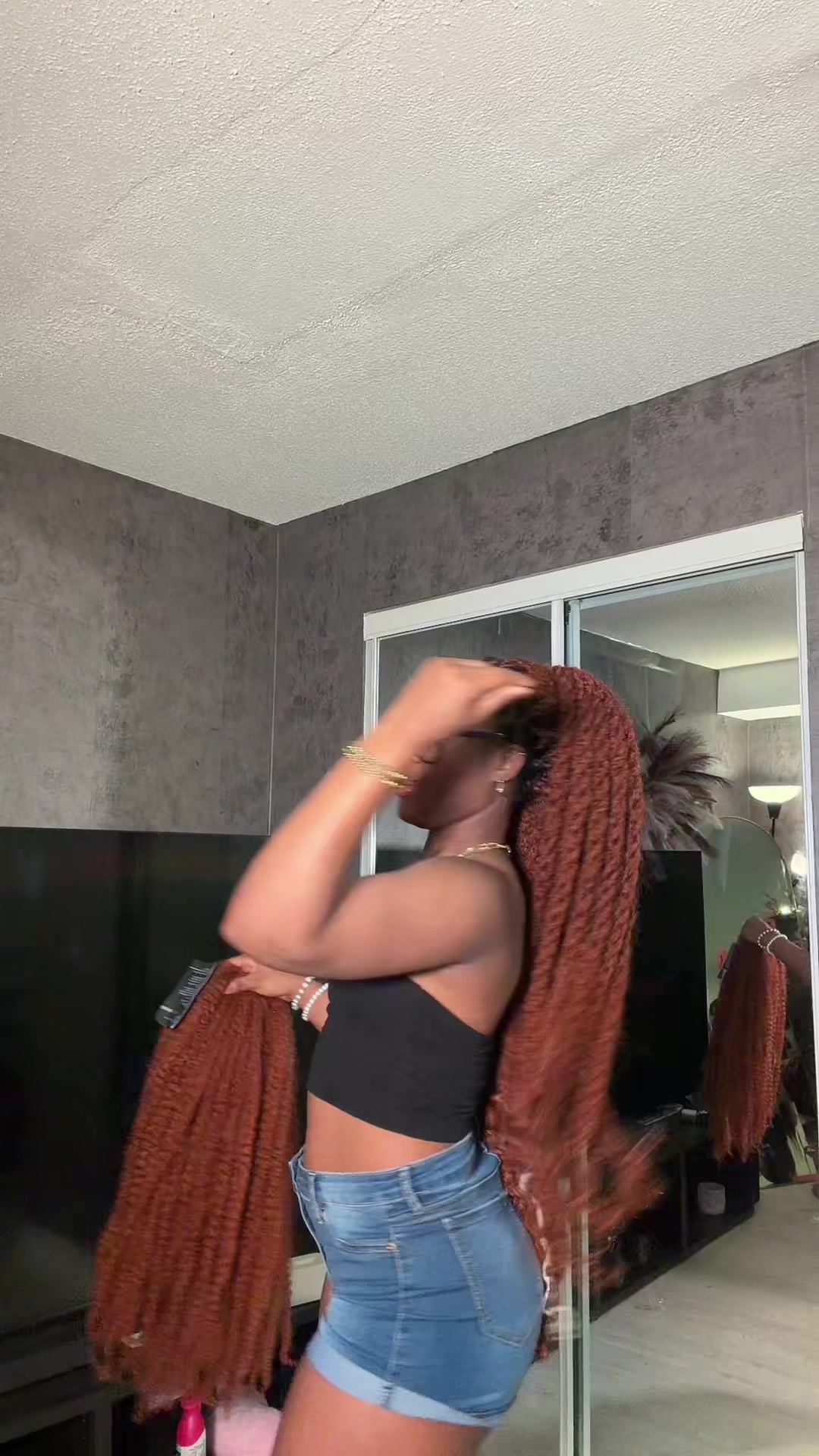 @DERA HAIRSTYLES
