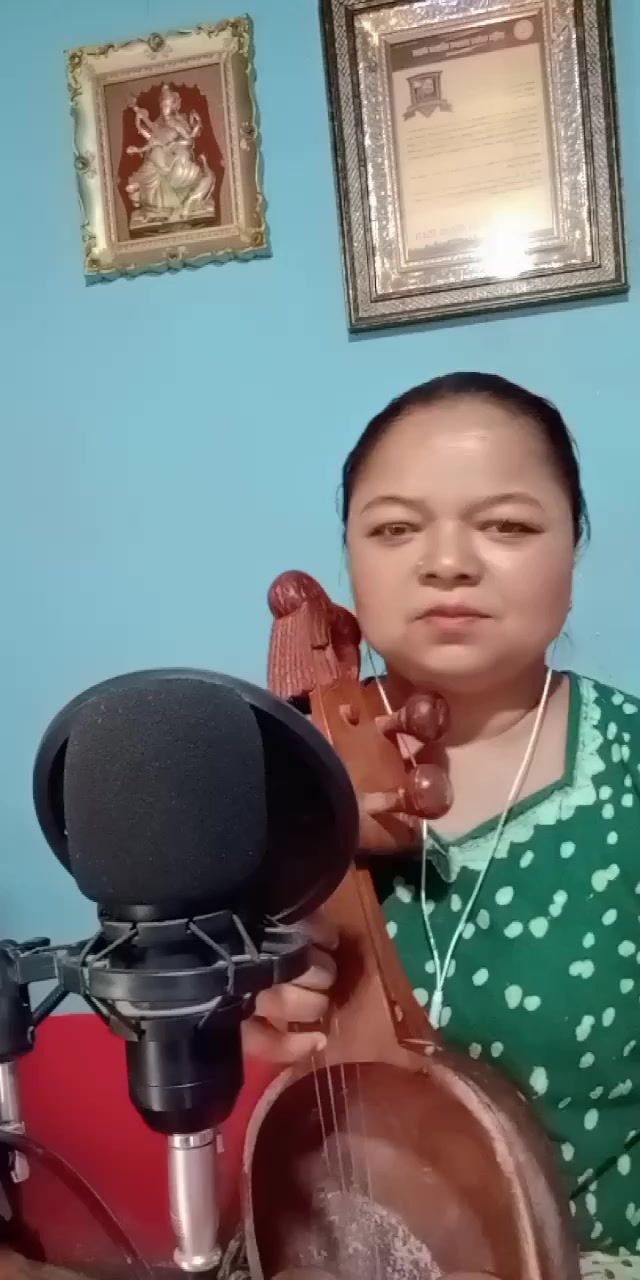 @बर्त गन्धर्व (सारंगीवादक)🇳🇵