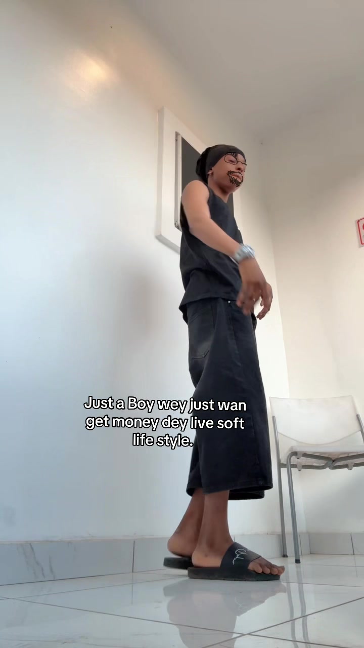 @𝐋𝐢𝐭𝐭𝐥𝐞 𝐌𝐨𝐧𝐢 🥶🔥