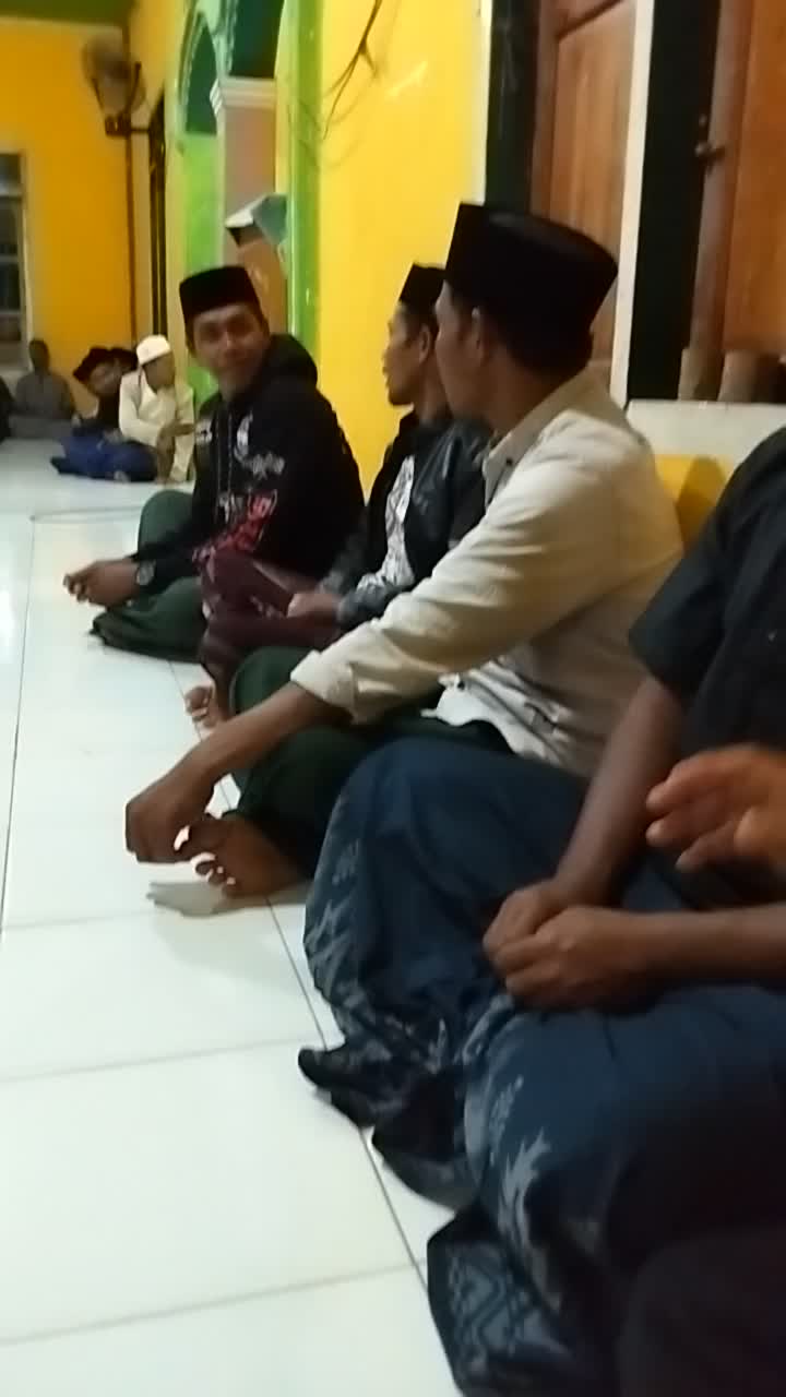 @DA 12 WIS