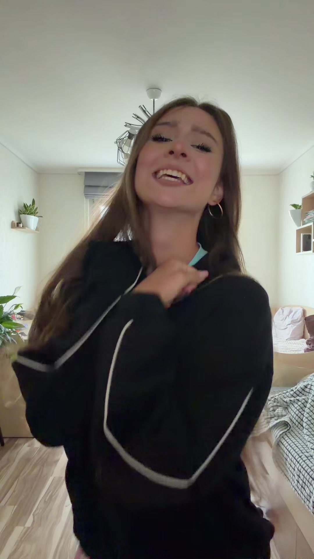 @Чиполина