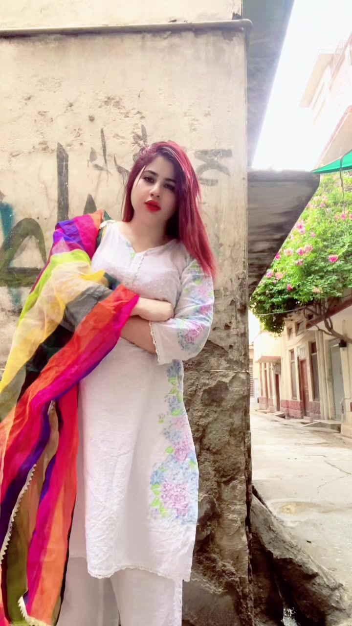 @Zara khan