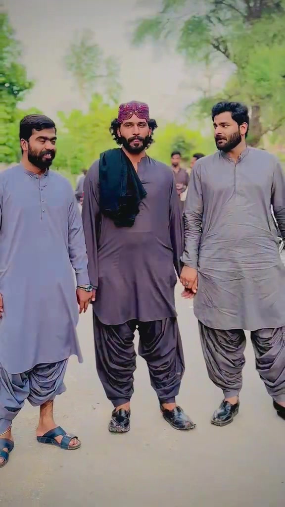 @🔥╾━╤デ╦︻.... Nawab