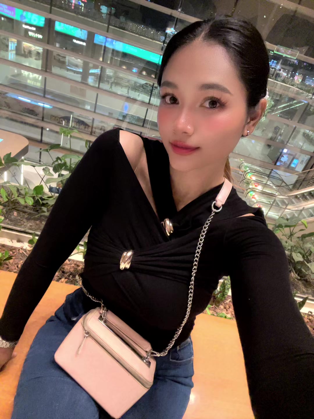 @Kim Eang๐ฐ๐ญ๐๐ฏ๐ต
